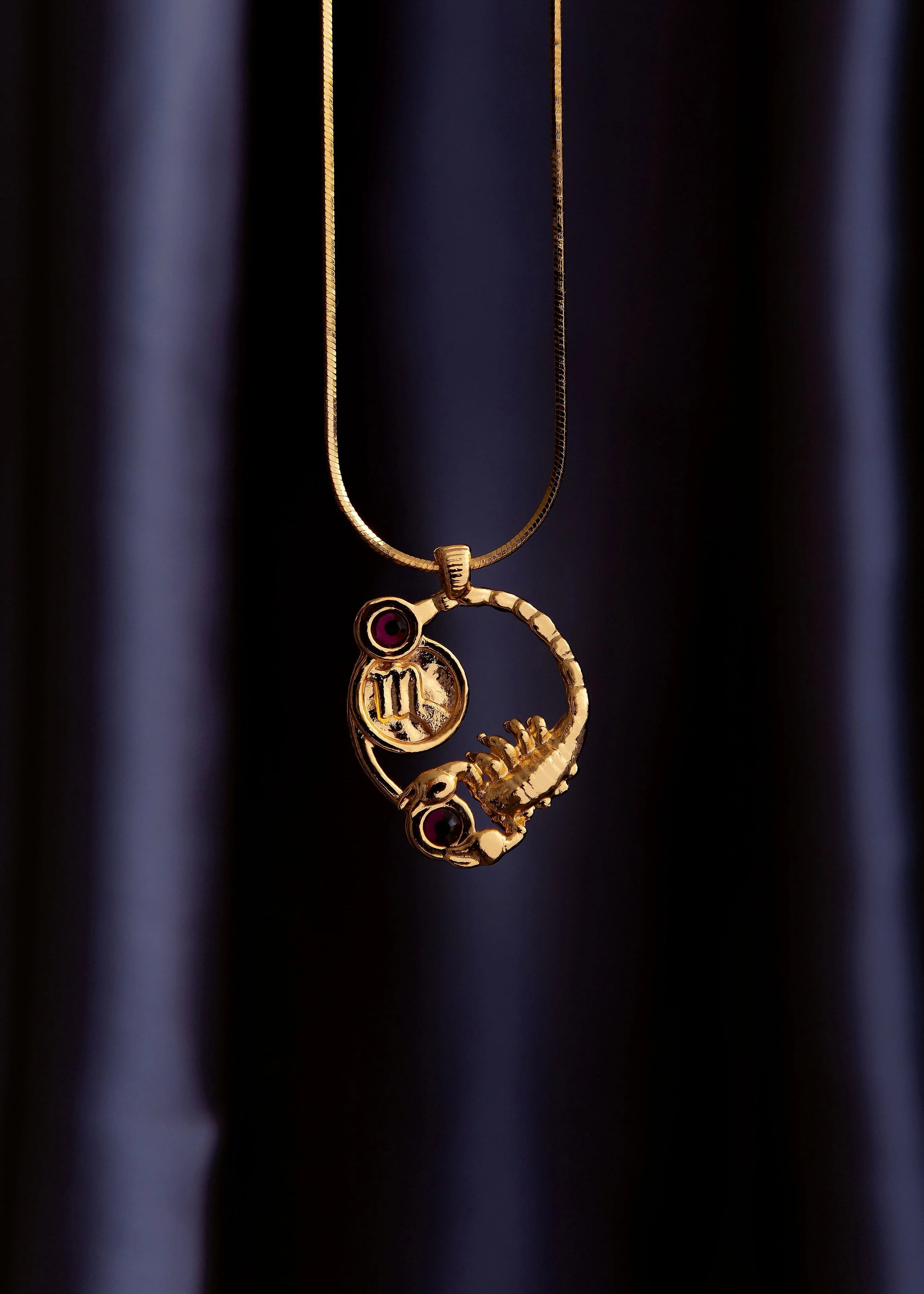 Collar Escorpio